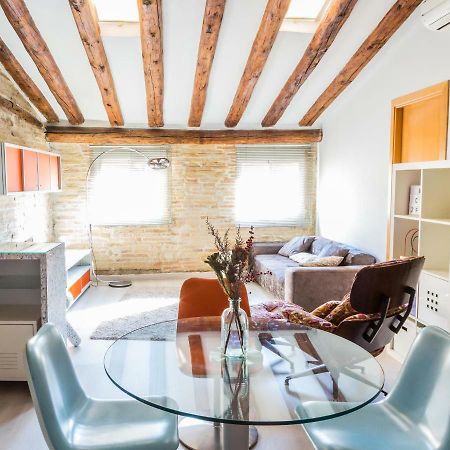 Fantastica Buhardilla Pz. Pilar Apartment Zaragoza Exterior foto
