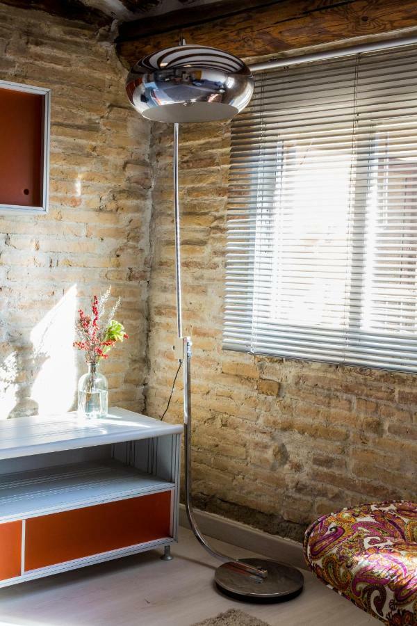 Fantastica Buhardilla Pz. Pilar Apartment Zaragoza Exterior foto